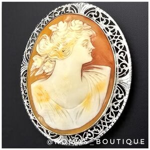 Victorian 10K White Gold Hand Carved Cameo Shell Brooch
